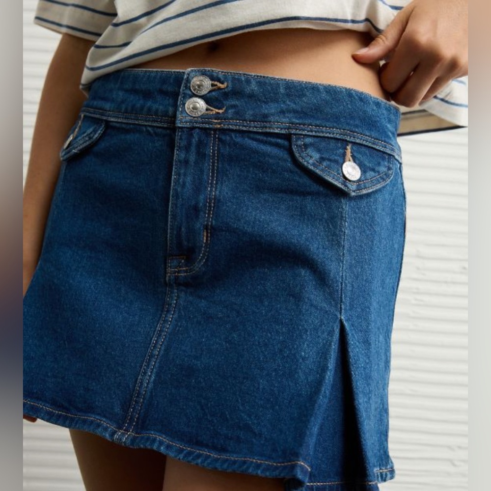 AE•Stretch Low-Rise A-Line Pleated Mini Skirt•Size 00•NWT